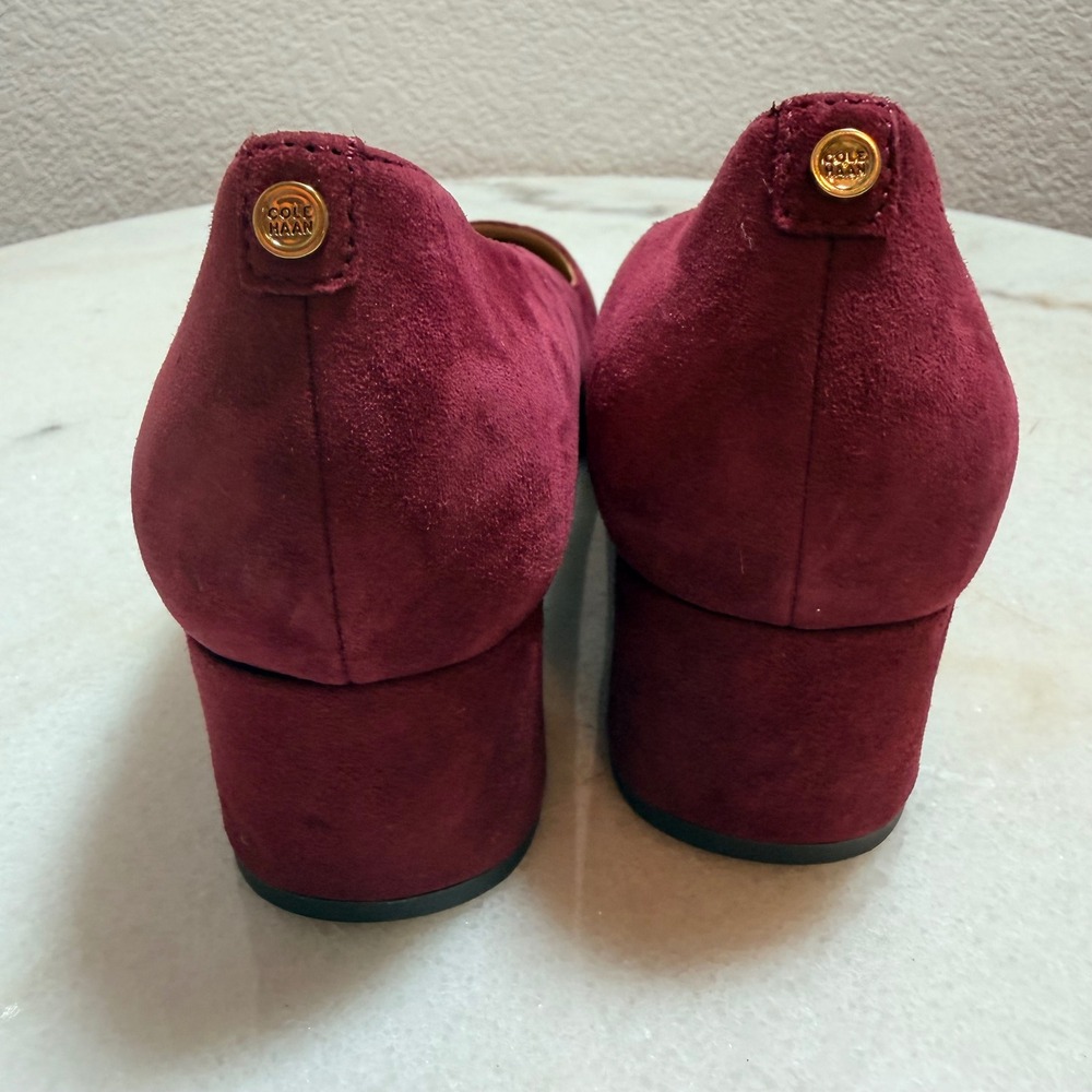 NWOT‎ Cole Haan Burgundy Suede Patent Cap Toe Block Heel Pumps W30825 6.5C Wide - Picture 4 of 9